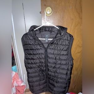 H&M Puffer Vest Medium Black